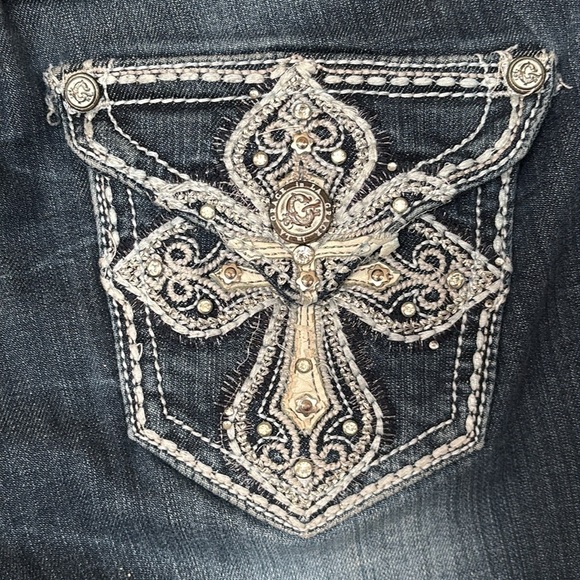 Grace in LA Jeans Low Rise Y2K Embroidered Beaded Cross Detail Boot Cut Denim - Picture 10 of 16